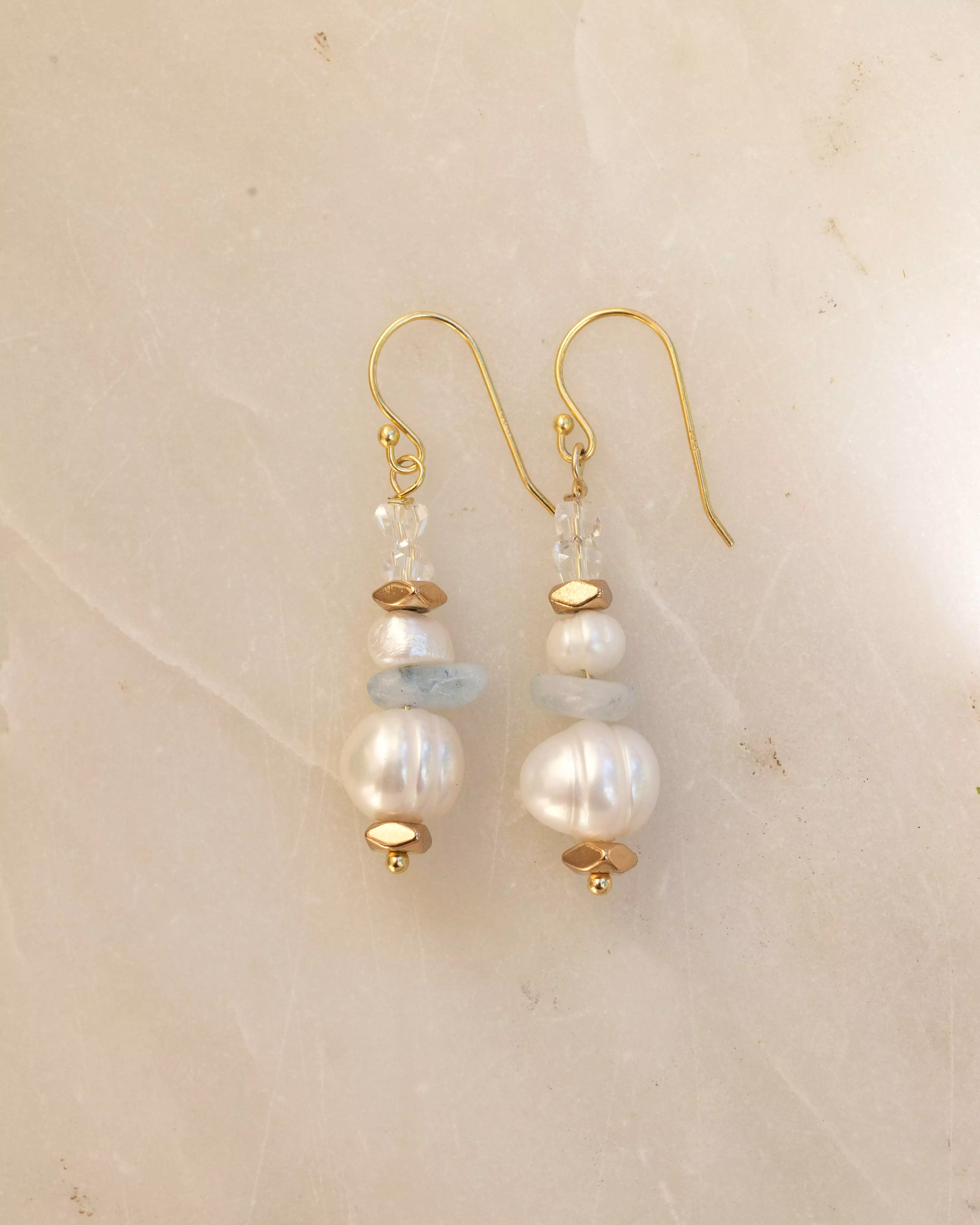 ARAJILLA - PEARL BRIDAL EARRINGS