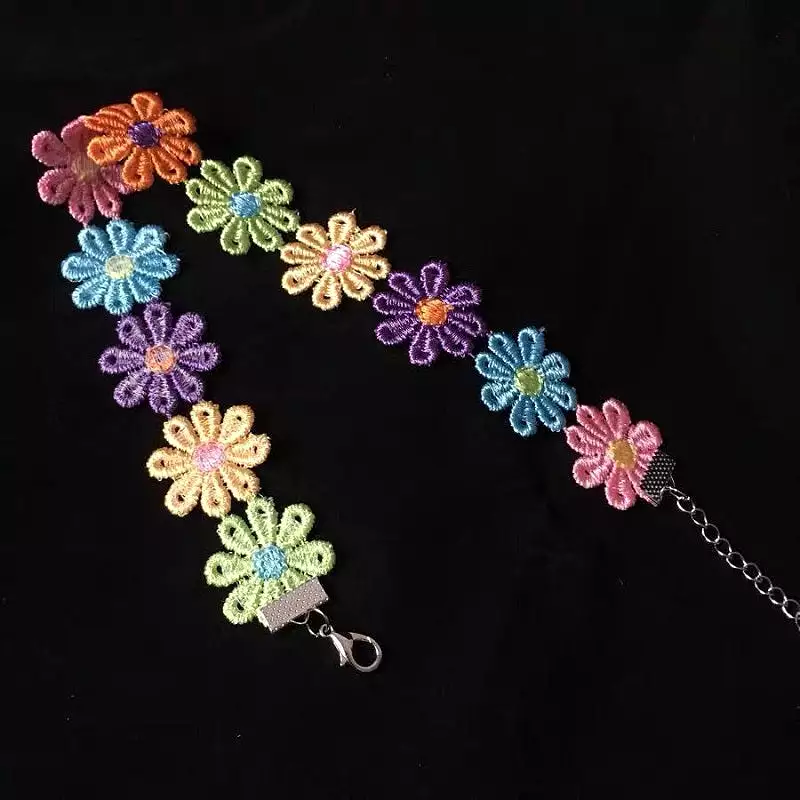 CUTE COLORFUL SEVEN-COLOR FLOWER NECKLACE