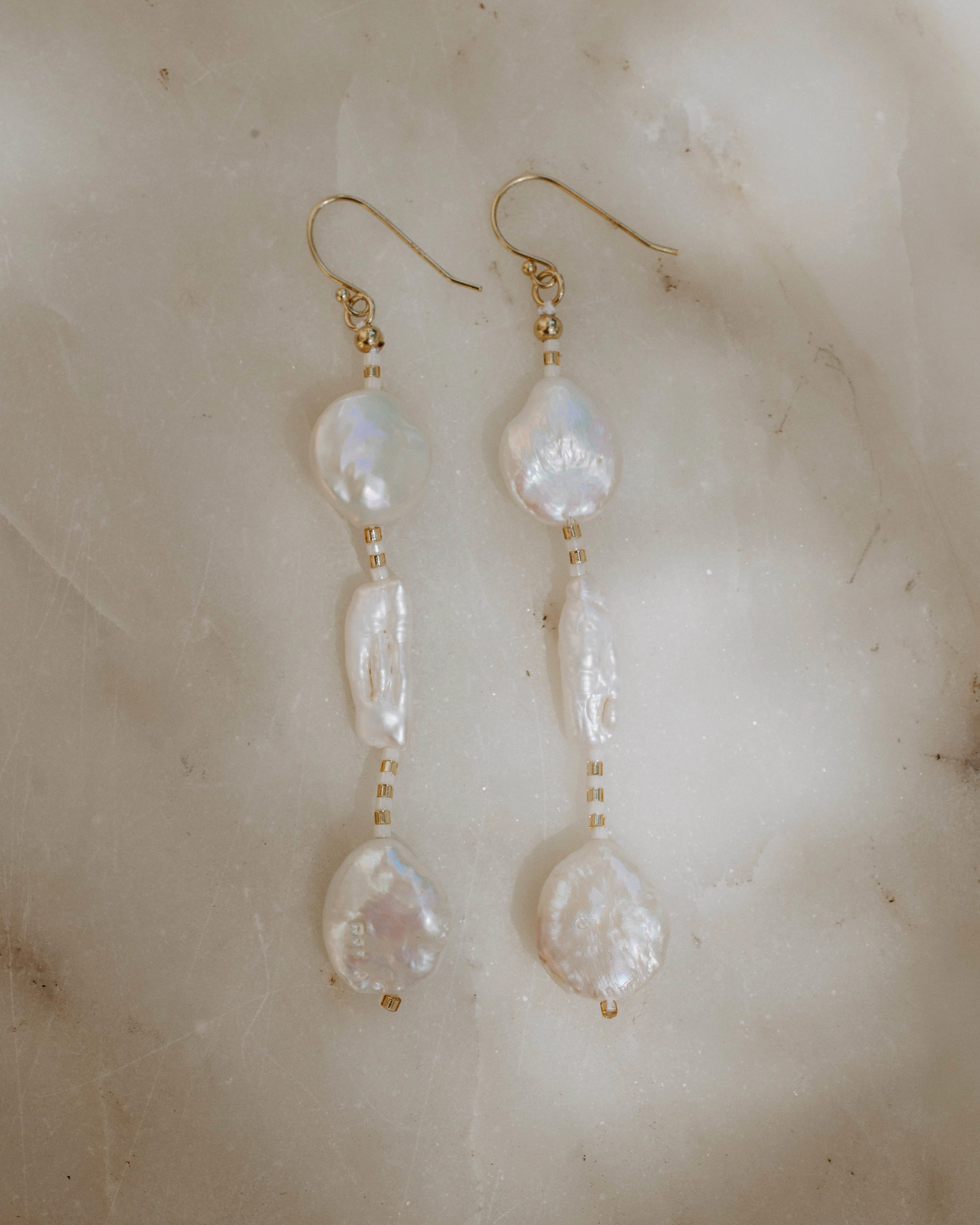 ECLIPSE - PEARL DROP EARRINGS