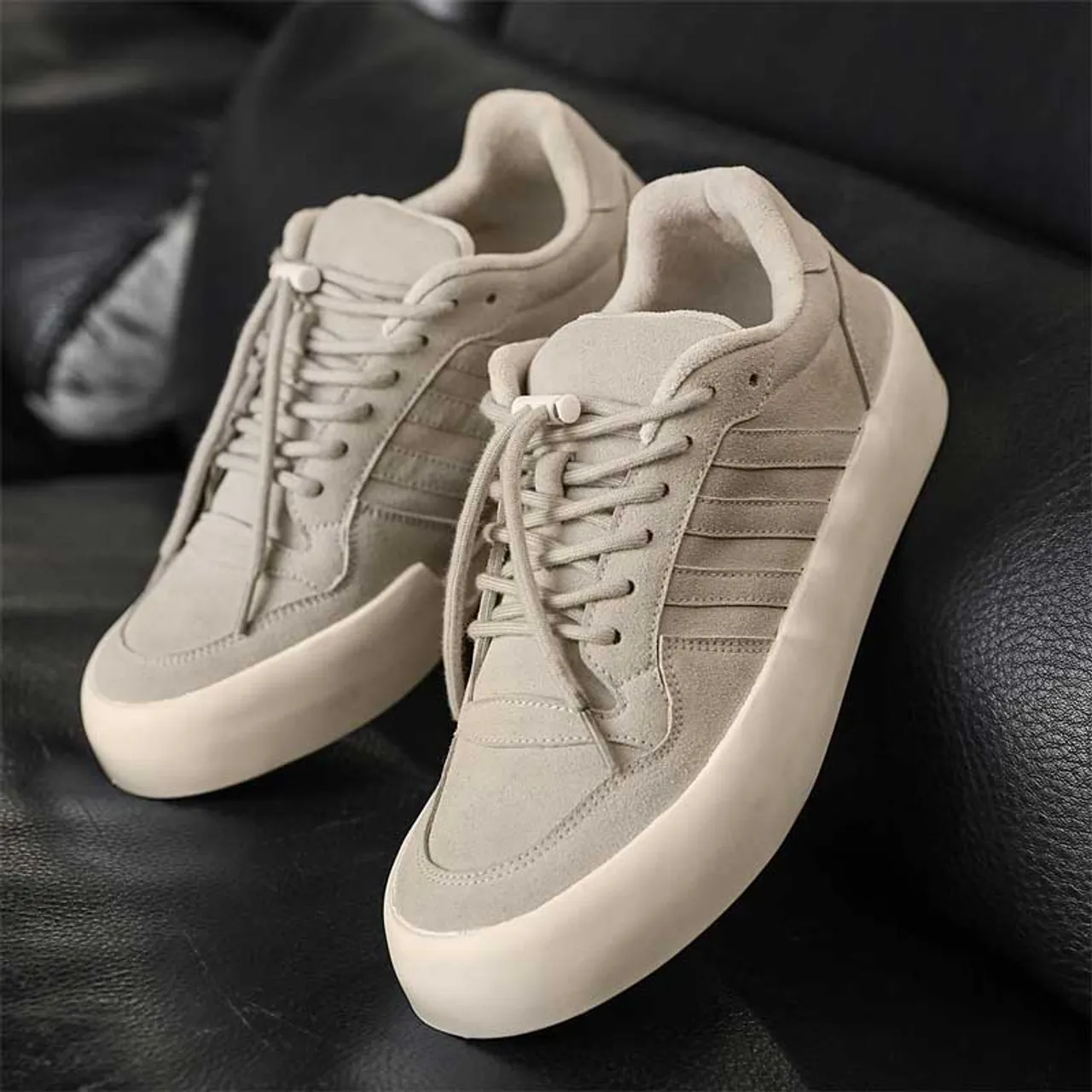 Grey plain stripe block casual shoe sneaker