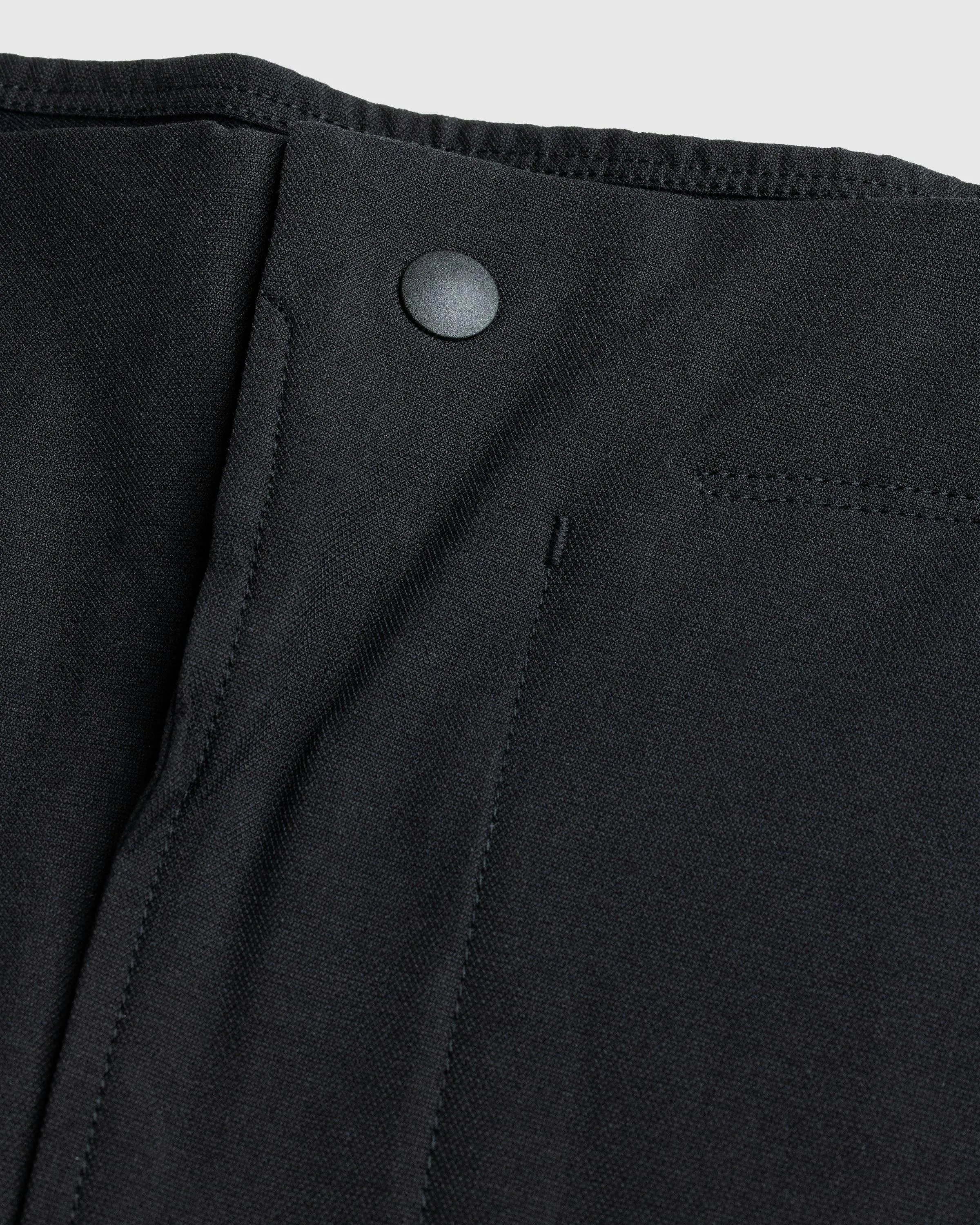 Post Archive Faction (PAF) – 5.1 Technical Pants Right Black  | Highsnobiety Shop