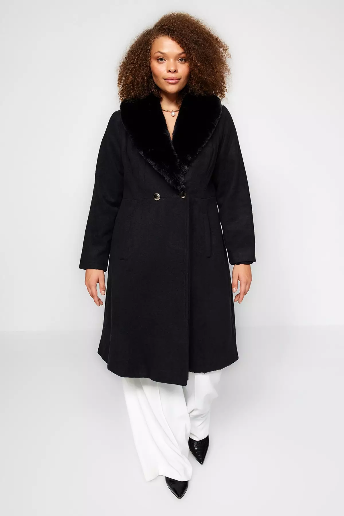 Trendyol Plus Size Fur Collar Coat