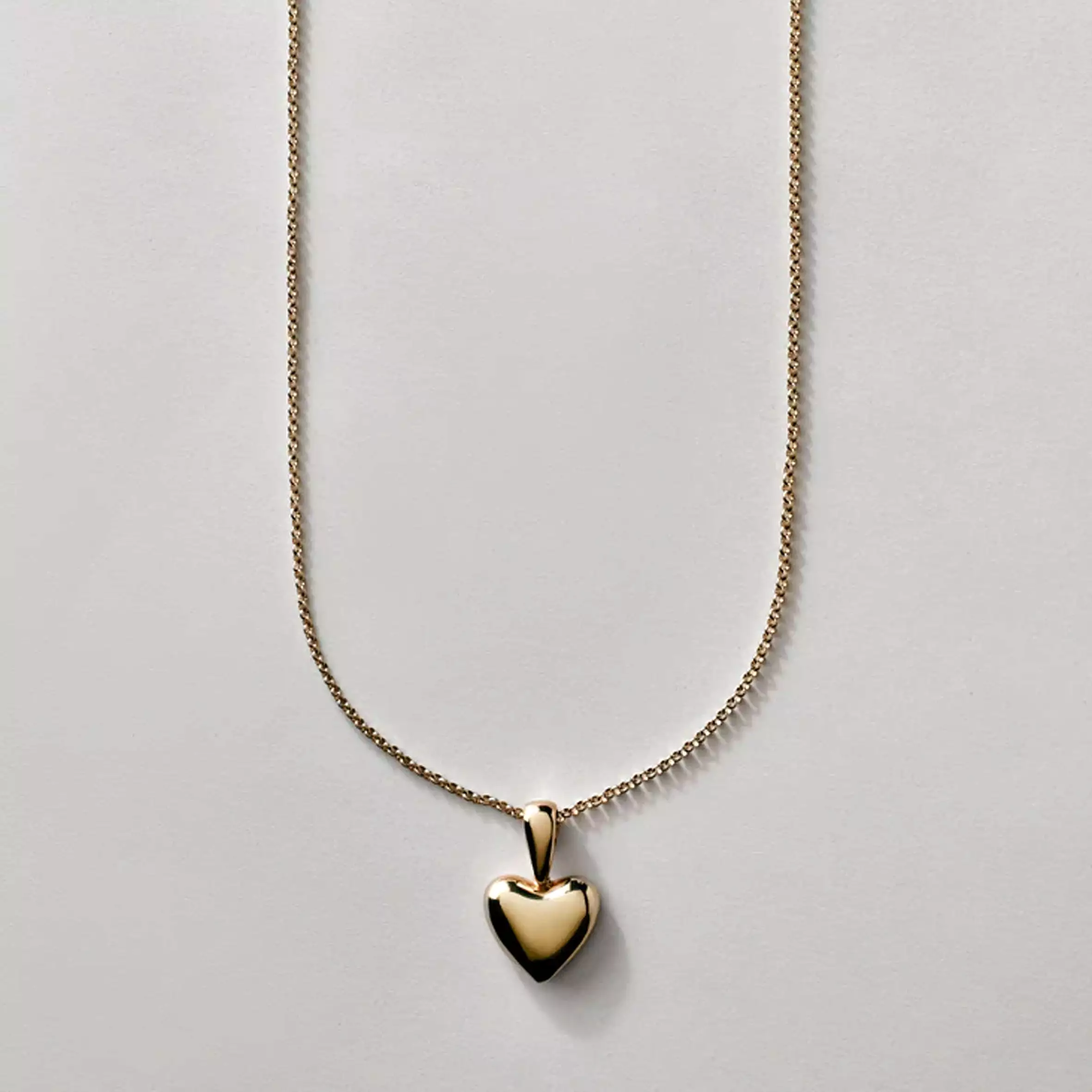 Voluptuous Heart Necklace, Gold