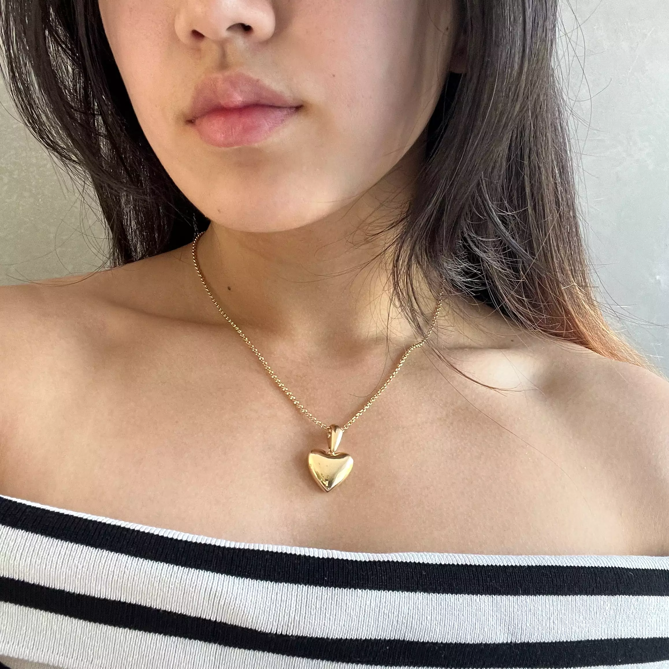 Voluptuous Heart Necklace, Gold