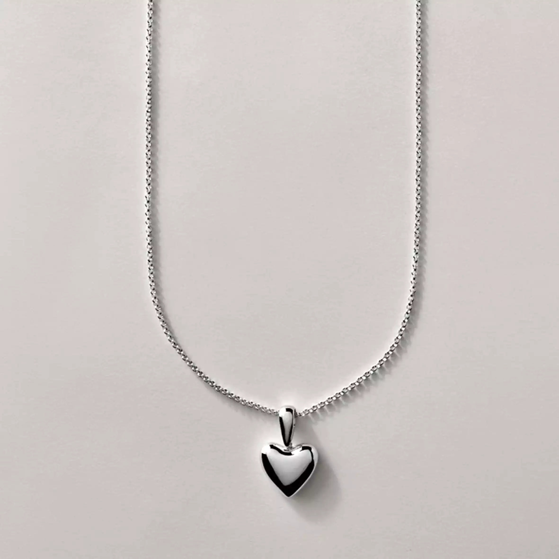 Voluptuous Heart Necklace, Silver